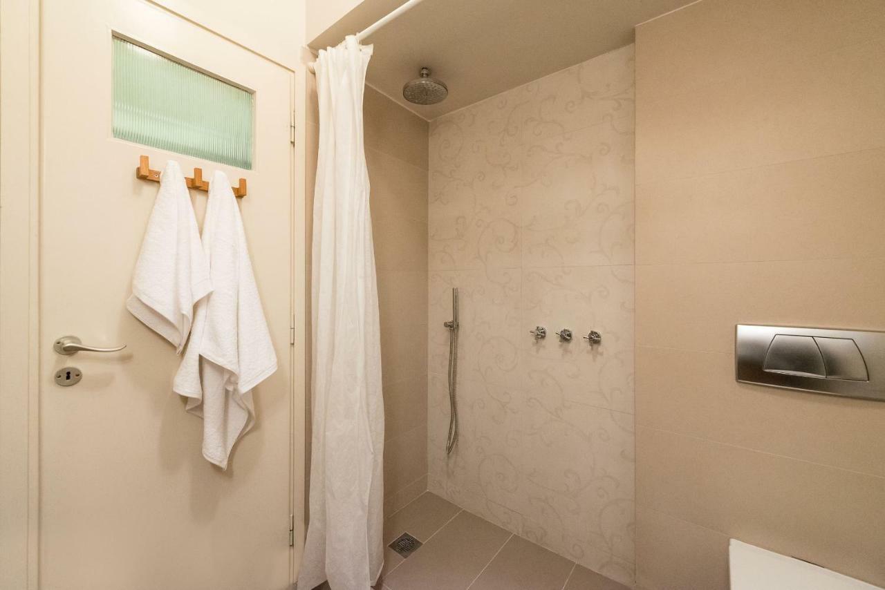 Stylish Flat With Veranda In The Heart Of Atenas Exterior foto